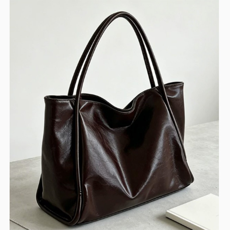 กระเป๋าถือสะพายไหล่ผู้หญิงขนาด - Luxury Bags That Are Affordable บทวิจารณ์และราคา