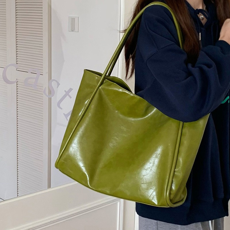 กระเป๋าถือสะพายไหล่ผู้หญิงขนาด - Luxury Bags That Are Affordable บทวิจารณ์และราคา