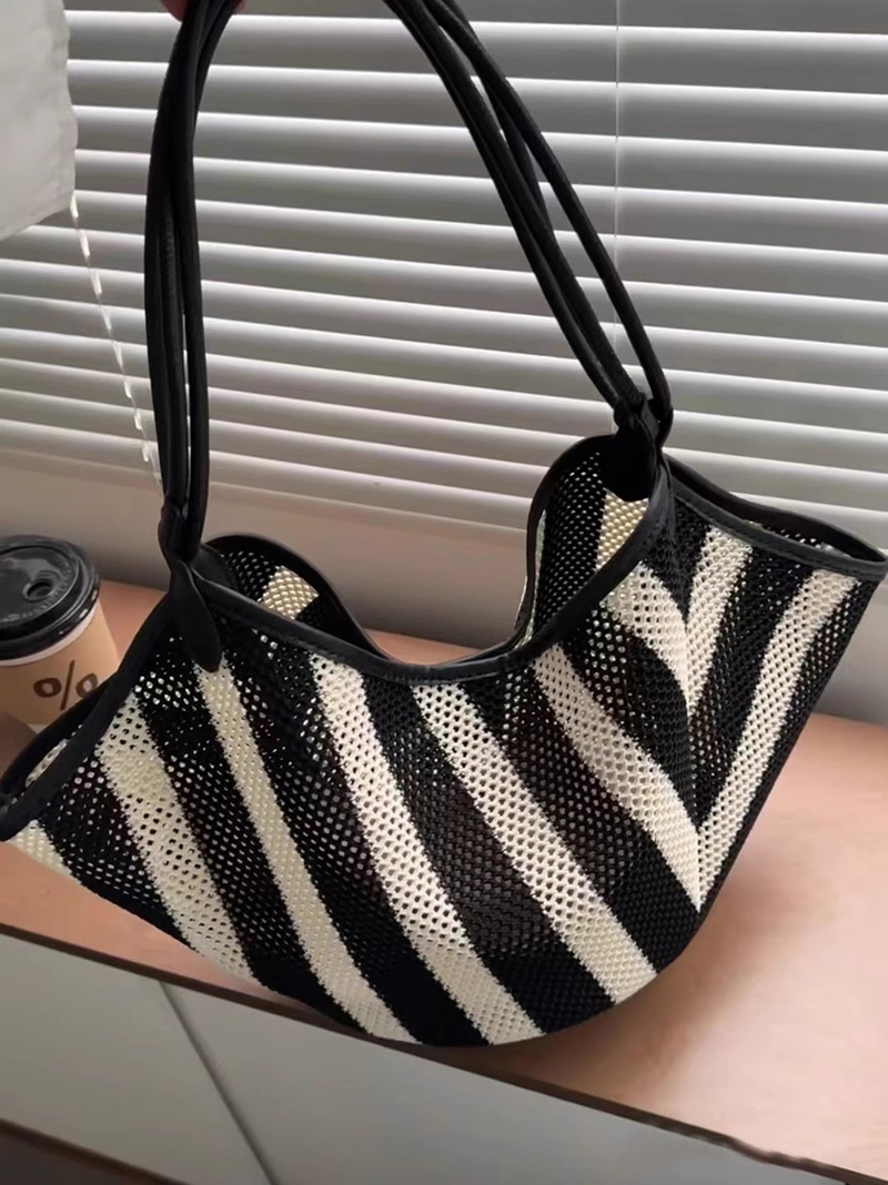 กระเป๋าคาดลำตัวสไตล์คนขี้เกียจ - Luxury Beach Bags Ysl บทวิจารณ์และราคา