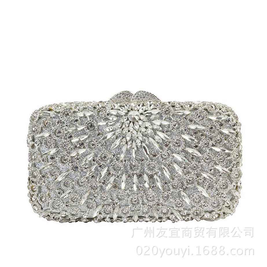 กระเป๋าคลัทช์สำหรับงานเลี้ยงอา - Luxury Bags That Are Affordable บทวิจารณ์และราคา