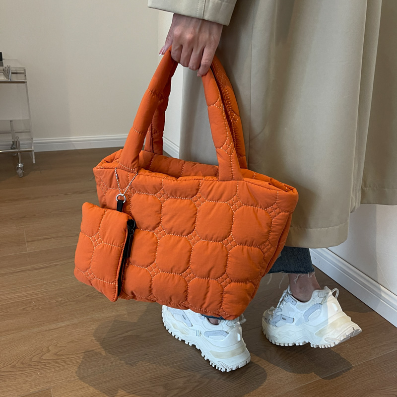 ชุดกระเป๋าสะพายไหล่บุนวมสำหรับ - Luxury Quilted Bags บทวิจารณ์และราคา