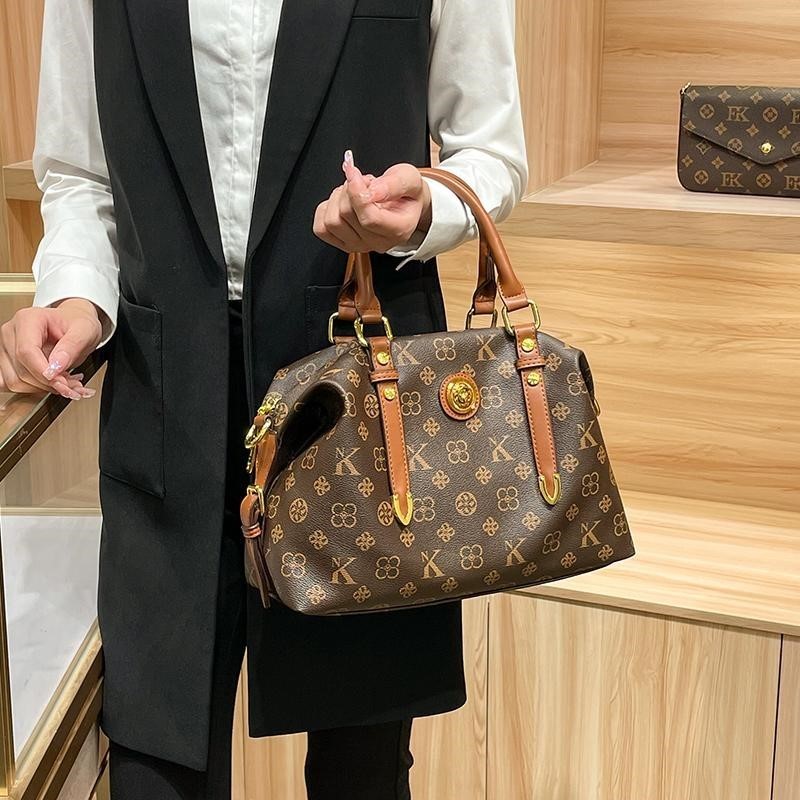 กระเป๋าหนังสะพายข้างผู้หญิงจาก - Luxury Quilted Bags บทวิจารณ์และราคา